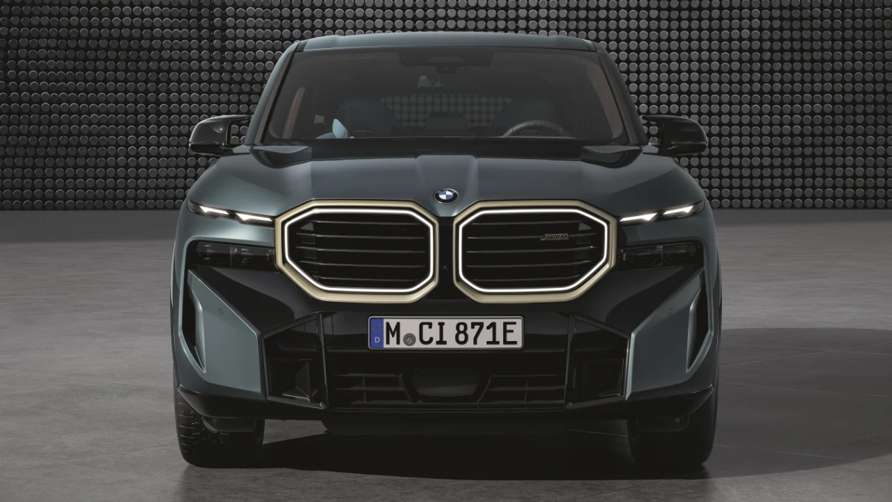 Prices and Specifications for BMW XM 2023 in Saudi Arabia | Autopediame